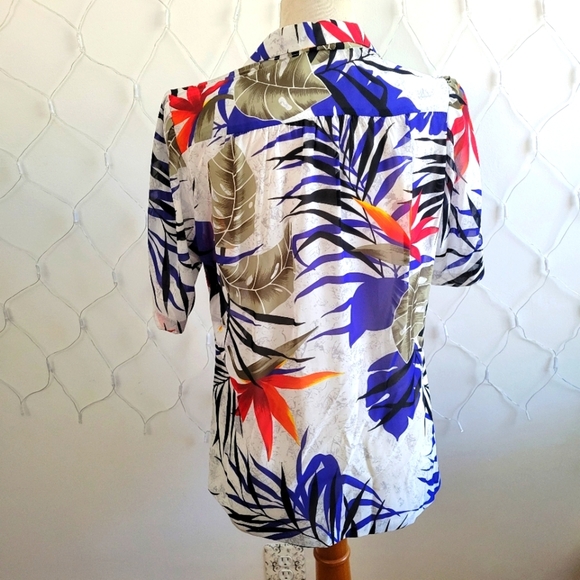 Vintage Floral Blouse • Teddi of CA • Tagged 12 • Fits Like Medium • Semi-Sheer - Picture 4 of 5